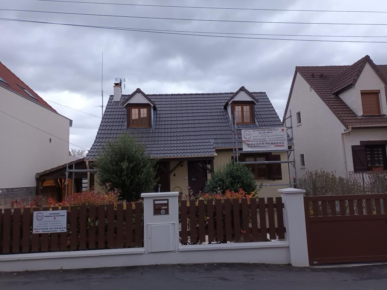 Hassli et fils est une entreprise de couverture et rénovation située à Bonneuil-sur-Marne (94380) dans le Val de Marne (94). Hassli et fils est une entreprise de couverture et rénovation située à Bonneuil-sur-Marne (94380) dans le Val de Marne (94).